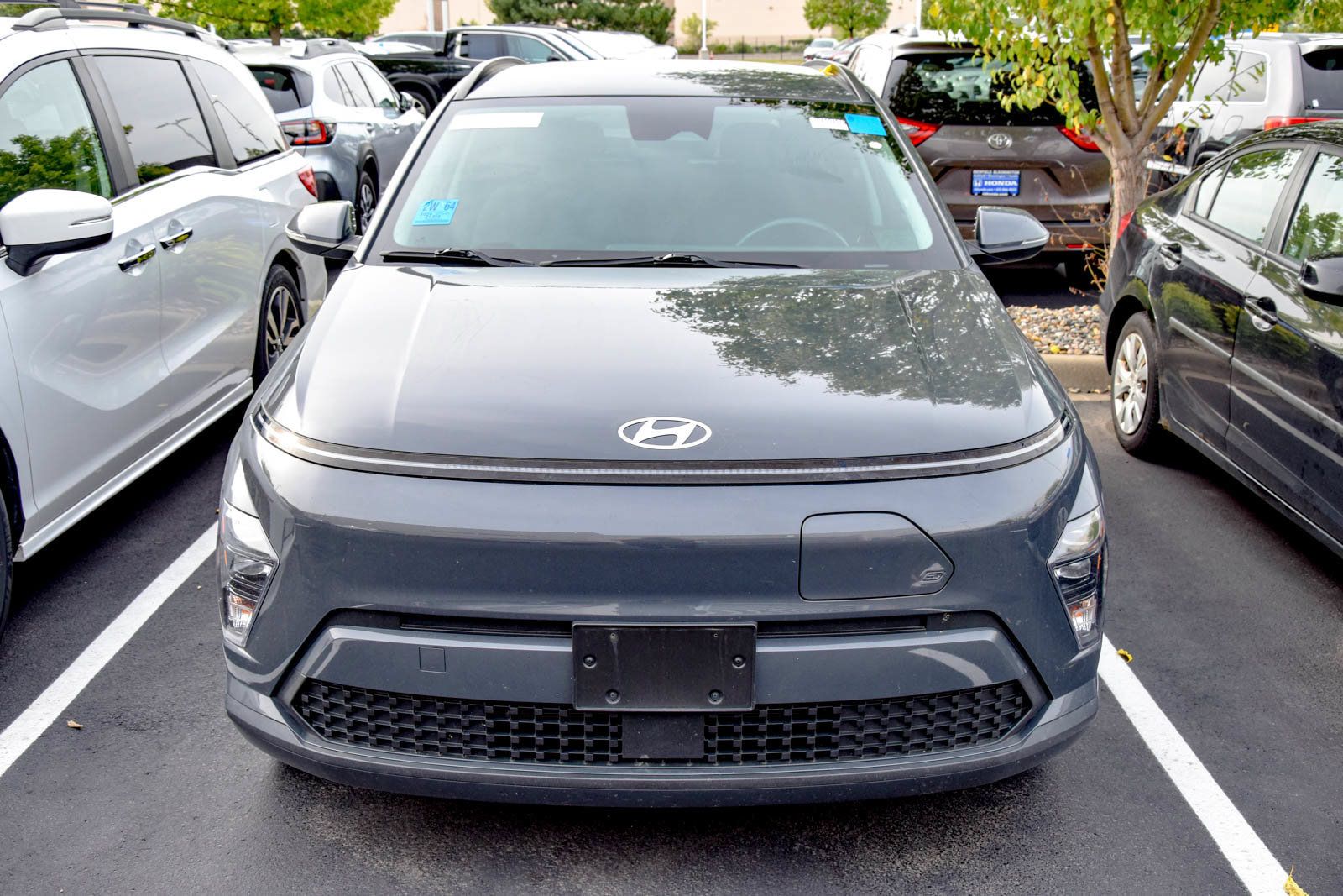 Used 2024 Hyundai Kona SEL FWD image 3