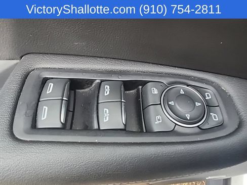 Used 2020 Cadillac XT5 Premium Luxury AWD/4WD image 22