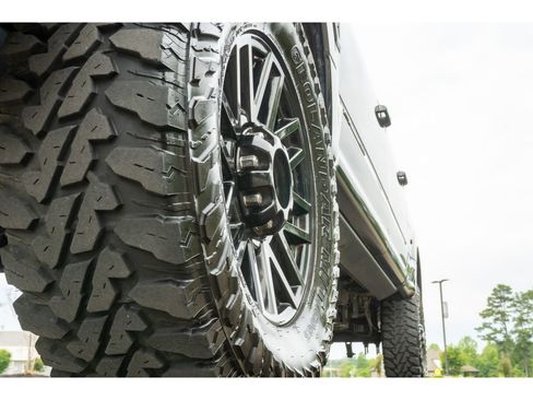 Used 2021 Ford F250 Lariat AWD/4WD image 9