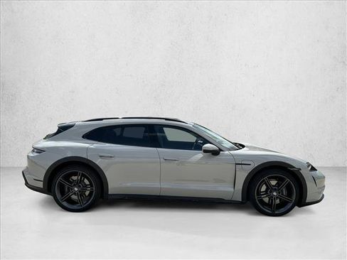 Used 2022 Porsche Taycan 4 Cross Turismo AWD/4WD image 4