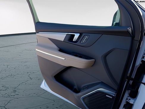 New 2026 Buick Enclave Preferred w/ Power Package image 19