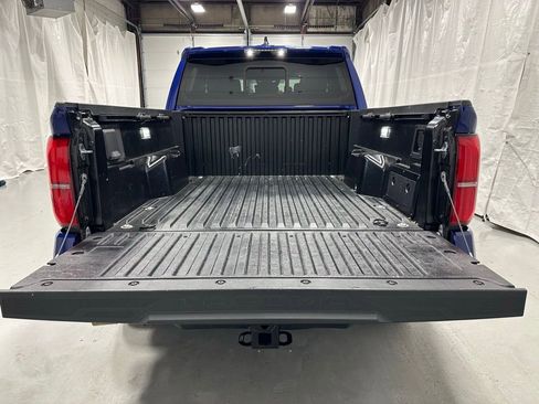 Used 2025 Toyota Tacoma TRD Off-Road image 48