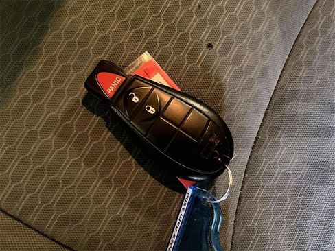 Used 2019 RAM 1500 Express image 11