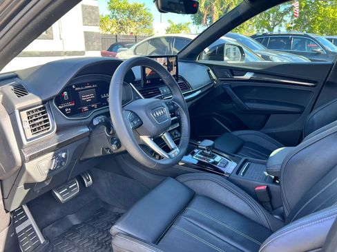 Used 2024 Audi SQ5 Prestige image 5