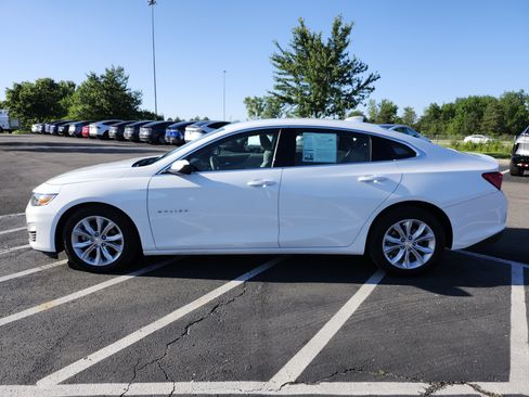 Used 2024 Chevrolet Malibu LT FWD image 14