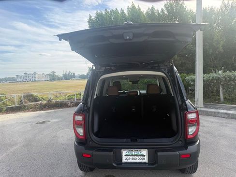 Used 2025 Ford Bronco Sport Outer Banks w/ Outer Banks Tech Package+ image 42