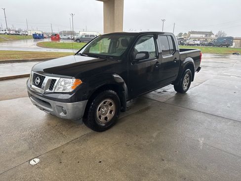 Used 2019 Nissan Frontier S image 5