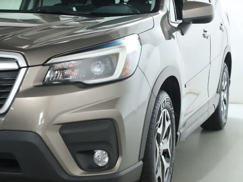 Certified 2021 Subaru Forester Premium w/ Popular Package #1 AWD/4WD image 4