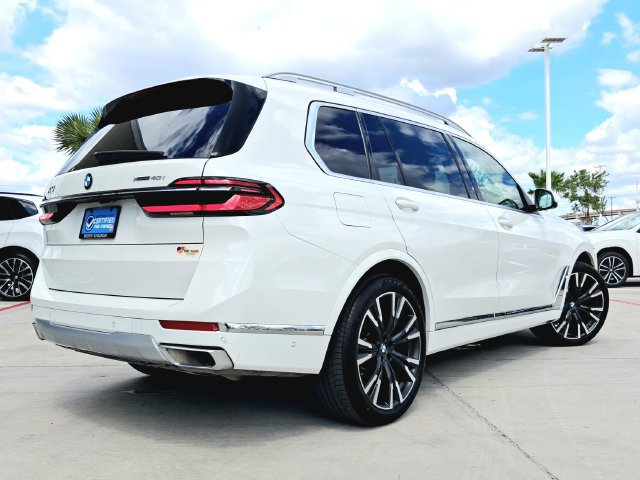 Used 2023 BMW X7 xDrive40i w/ Parking Assistance Package AWD/4WD image 7