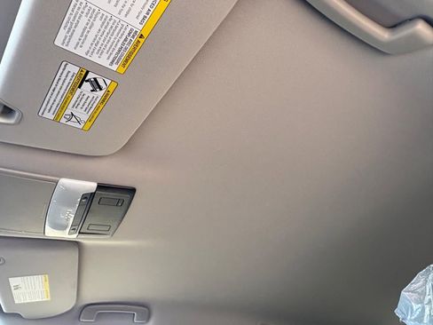 New 2026 Nissan Pathfinder SL FWD image 21