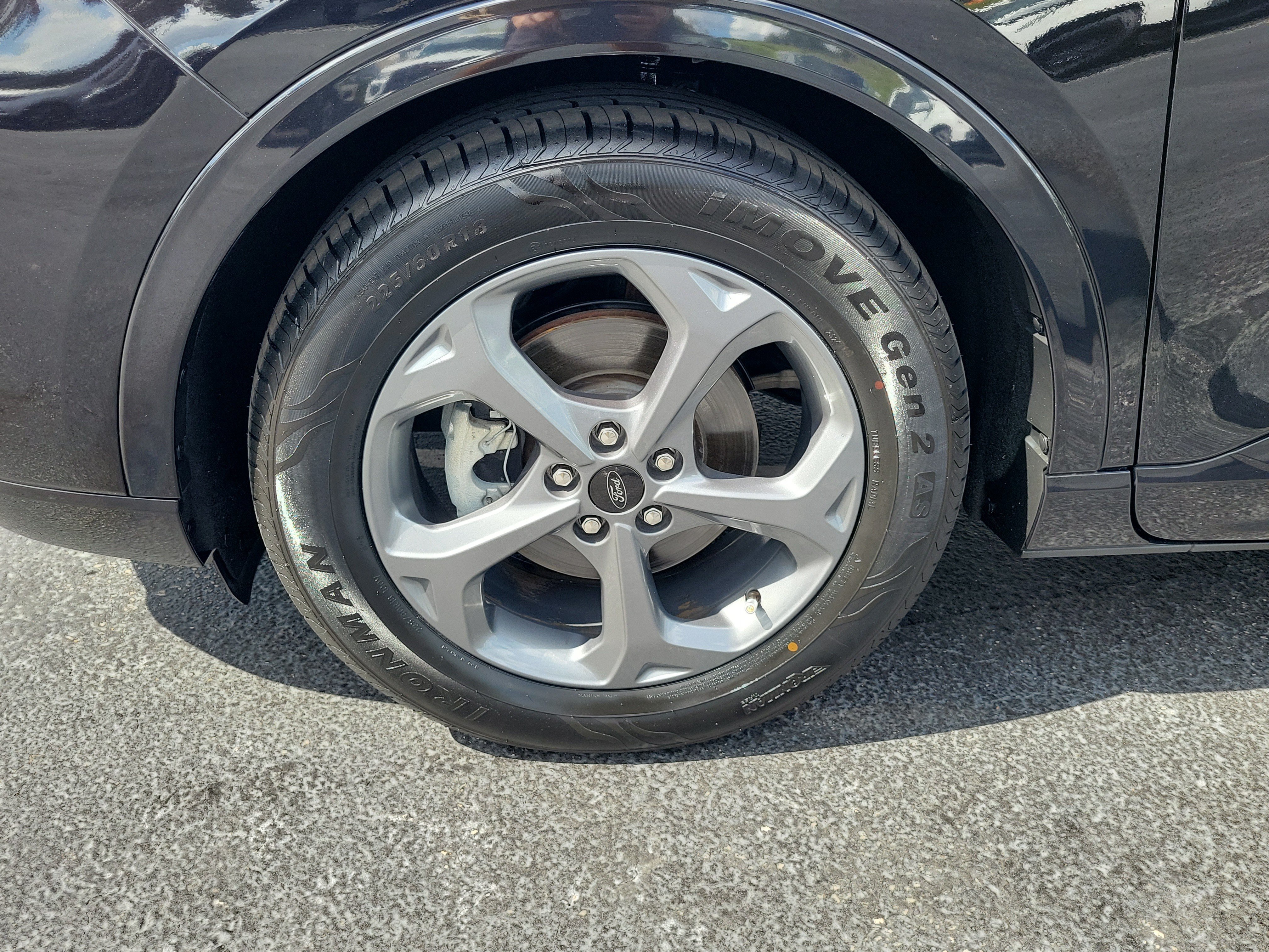 Certified 2023 Ford Escape ST-Line w/ Tech Pack #1 FWD image 5