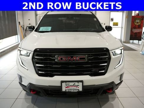 Used 2024 GMC Acadia AT4 image 6