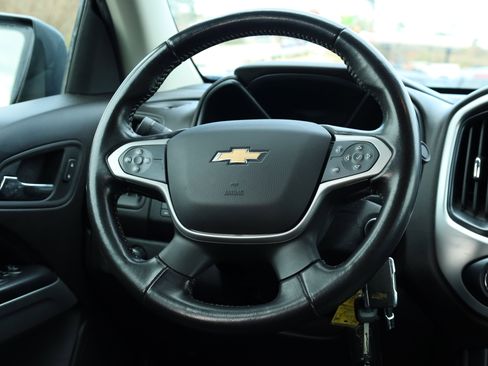 Used 2018 Chevrolet Colorado ZR2 image 9