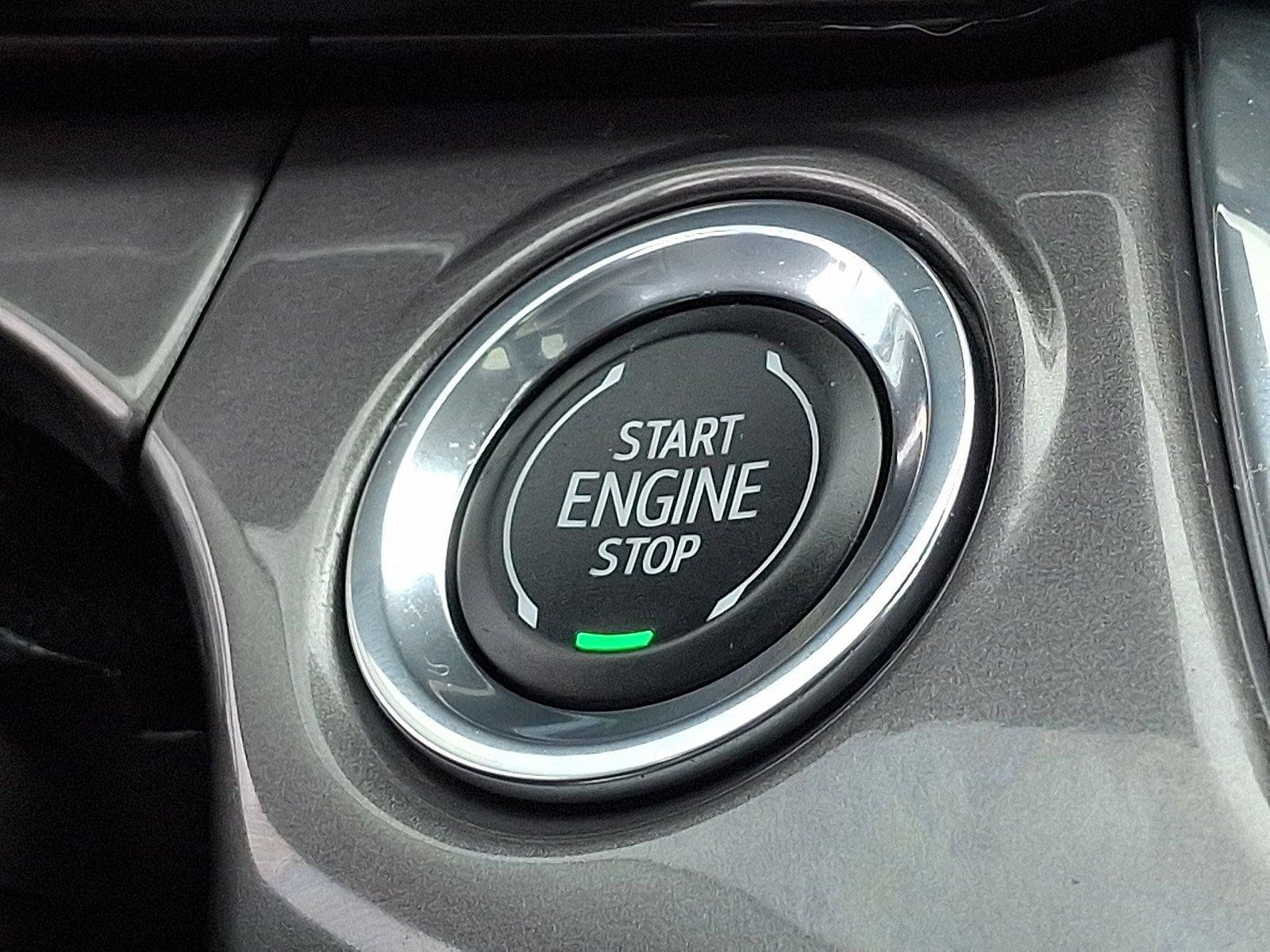 Used 2025 Chevrolet Trax ACTIV w/ Sunroof Package FWD image 24