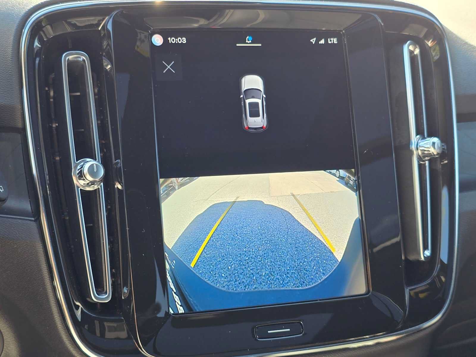 Certified 2023 Volvo XC40 Recharge Ultimate w/ Protection Package Premier AWD/4WD image 26