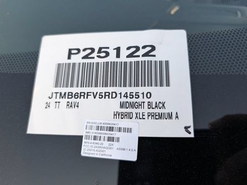 Used 2024 Toyota RAV4 XLE Premium AWD/4WD image 36