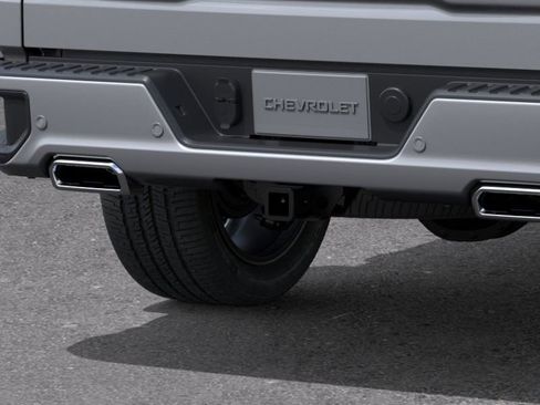 New 2026 Chevrolet Silverado 1500 High Country AWD/4WD image 15