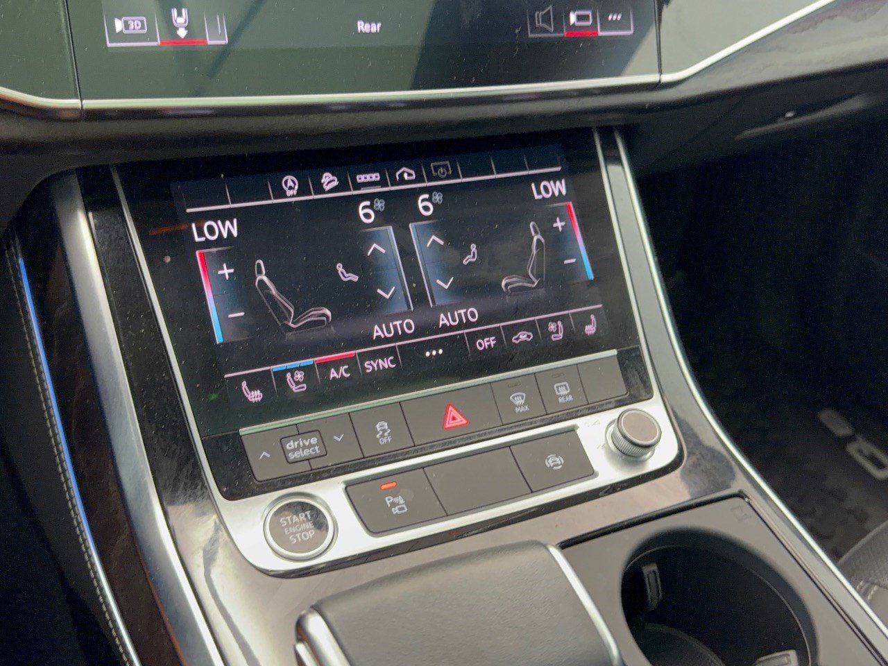 Used 2023 Audi Q8 Premium Plus w/ Premium Plus Package AWD/4WD image 22