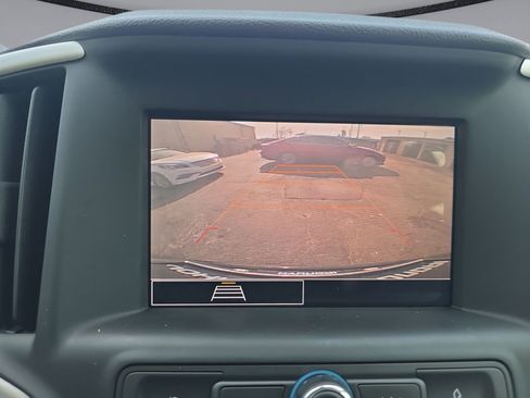 Used 2023 GMC Terrain SLE w/ Driver Convenience Package image 33