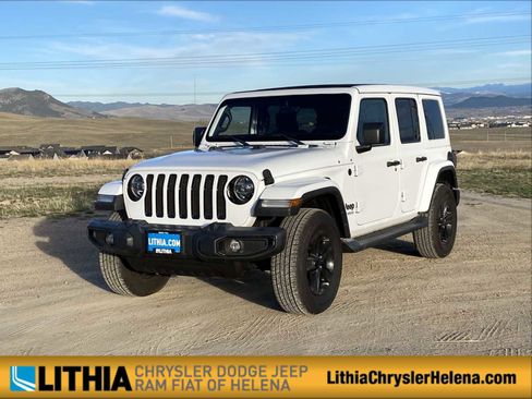 Used 2021 Jeep Wrangler Unlimited Sahara AWD/4WD image 1
