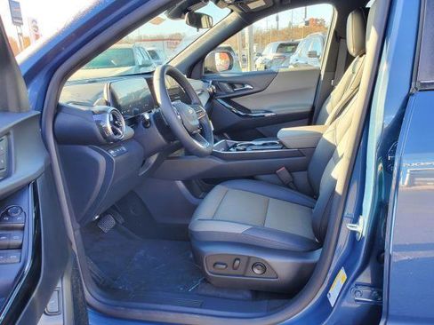 New 2026 Chevrolet Equinox LT image 7