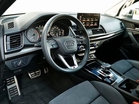 Certified 2024 Audi SQ5 Premium AWD/4WD image 17