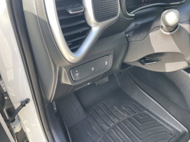 Used 2022 Kia Soul LX FWD image 24