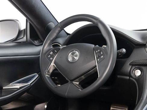 Used 2018 Karma Revero Luxury RWD image 9