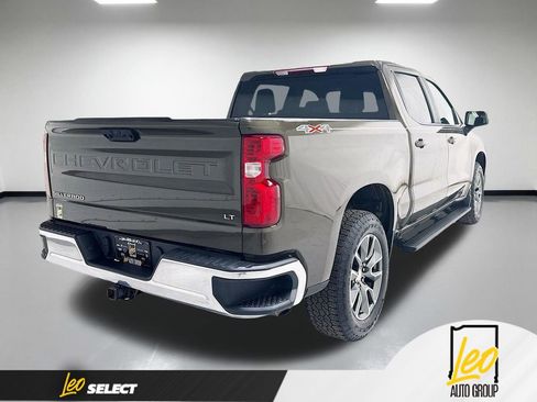 Used 2024 Chevrolet Silverado 1500 LT AWD/4WD image 8