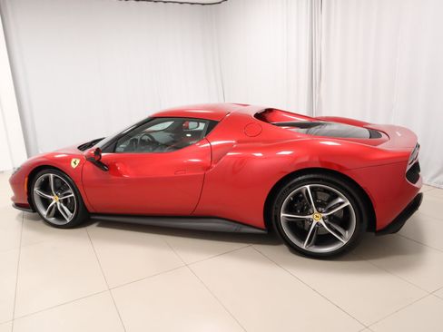 Used 2022 Ferrari 296 GTB image 16