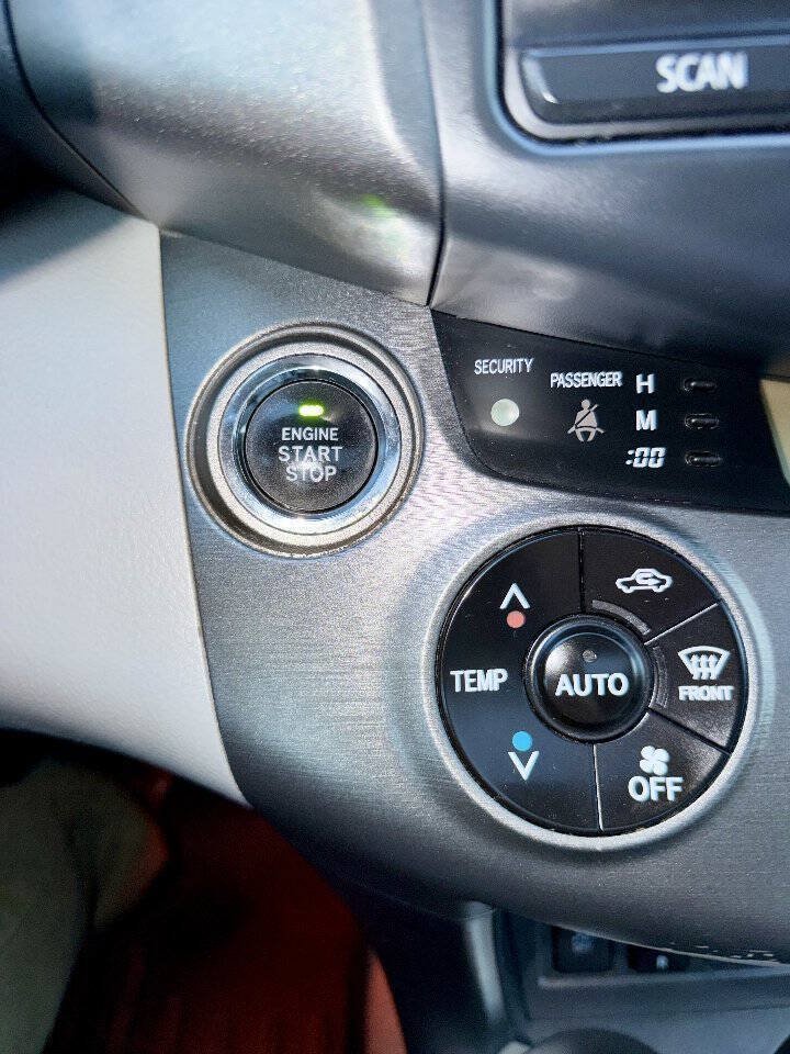 Used 2012 Toyota RAV4 Limited w/ Premium Plus Value Pkg AWD/4WD image 21