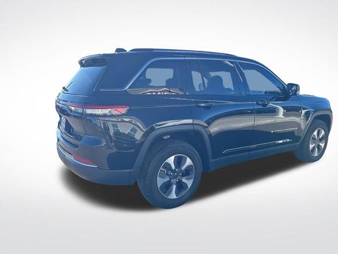 Used 2023 Jeep Grand Cherokee 4WD 4xe image 5