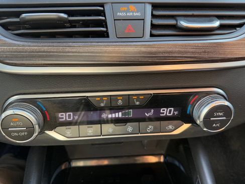 Used 2020 Nissan Altima 2.0 Platinum image 14