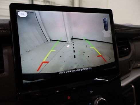 Certified 2022 Ford Expedition XLT image 21