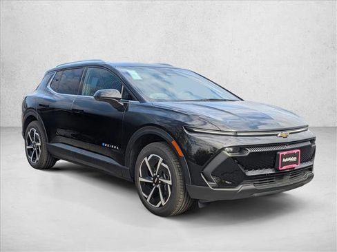 New 2026 Chevrolet Equinox EV LT image 6