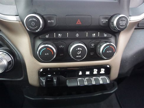 Used 2022 RAM 1500 Laramie image 14