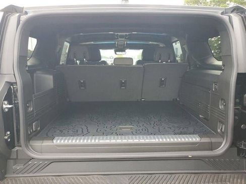 New 2025 GMC Hummer EV 2X image 9