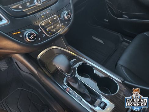 Used 2024 Chevrolet Malibu LT image 24