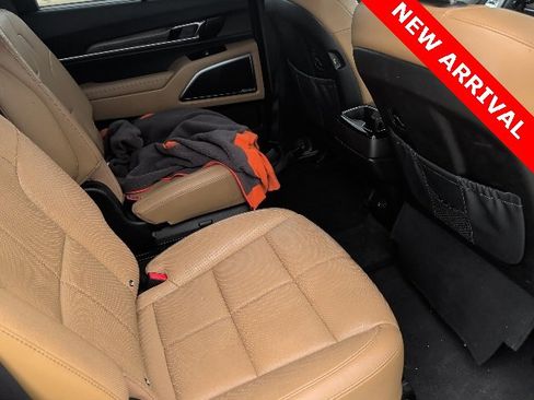 Used 2020 Kia Telluride SX w/ Towing Package image 14