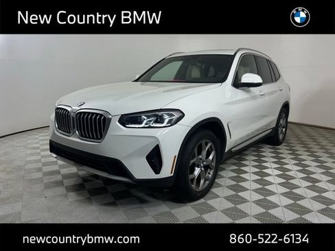 Used 2023 BMW X3 xDrive30i w/ Convenience Package AWD/4WD image 3
