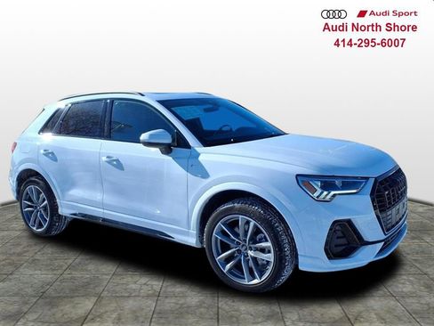 Used 2025 Audi Q3 2.0T Premium w/ Convenience Package image 1