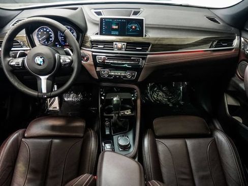 Used 2018 BMW X2 sDrive28i w/ M SportX Package FWD image 11