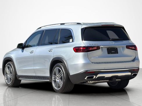 New 2026 Mercedes-Benz GLS 450 4MATIC image 3