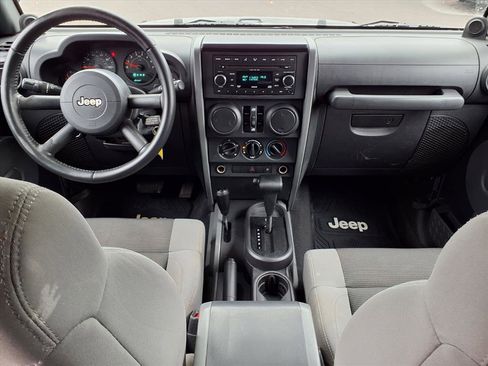 Used 2007 Jeep Wrangler X image 6