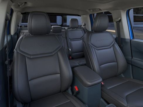 New 2026 Ford Maverick Lariat w/ Black Appearance Package image 10