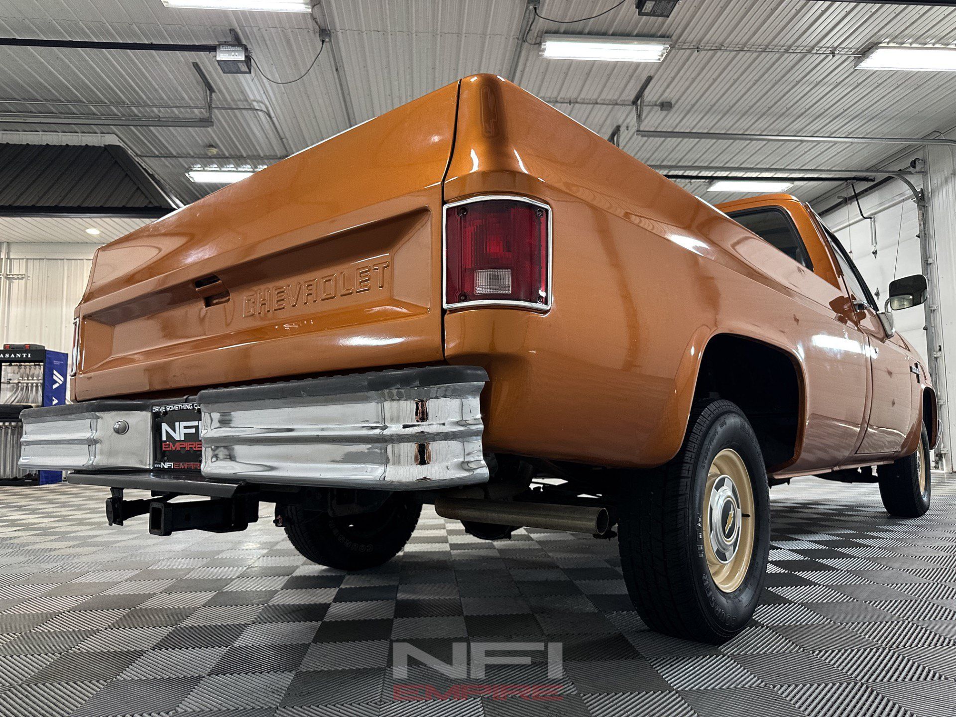 Used 1987 Chevrolet Silverado 1500 1500 RWD image 19