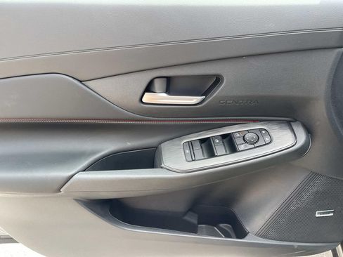 New 2026 Nissan Sentra SR w/ SR Premium Package FWD image 22