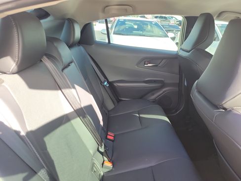 Used 2024 Toyota Prius XLE image 14