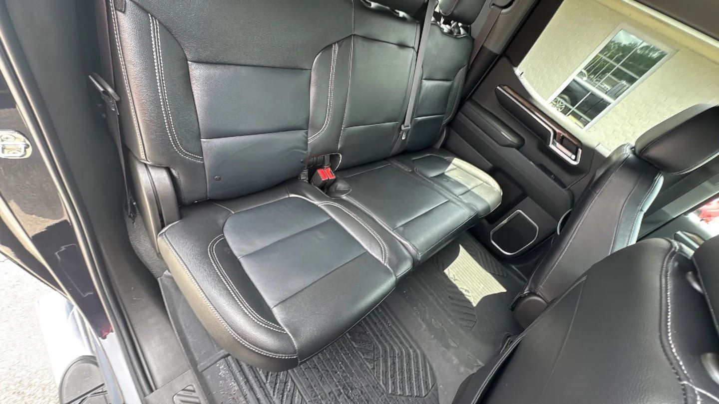 Used 2022 Chevrolet Silverado 1500 RST AWD/4WD image 27