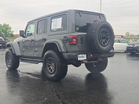 Used 2022 Jeep Wrangler Unlimited Rubicon w/ Xtreme Recon 35" Tire Package AWD/4WD image 5